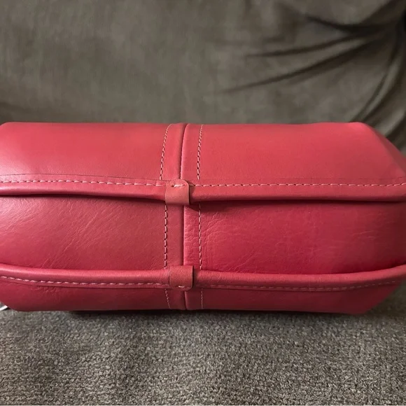 NWT Rare Coach Ergo in Bright Carmine Red Pink Original Natural Leather C3855 - Picture 5 of 6